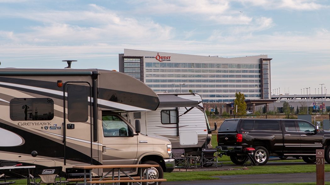 https://be.synxis.com/?chain=24582&hotel=7079&room=RVDPT&arrive=7/4/2019&depart=7/5/2019